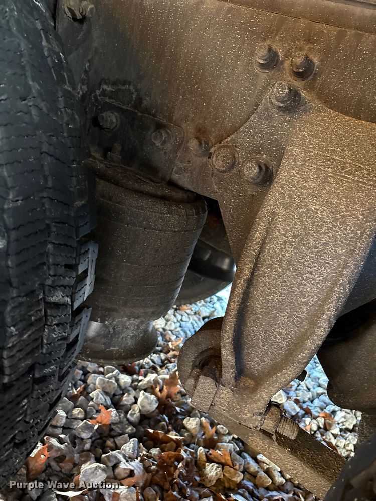 image for item YA1816 2003 Freightliner FL80 mobile medical unit