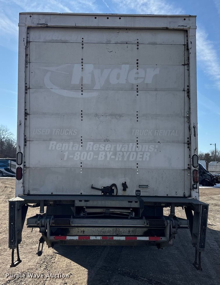 image for item YA1855 2018 Freightliner Business Class M2 box truck