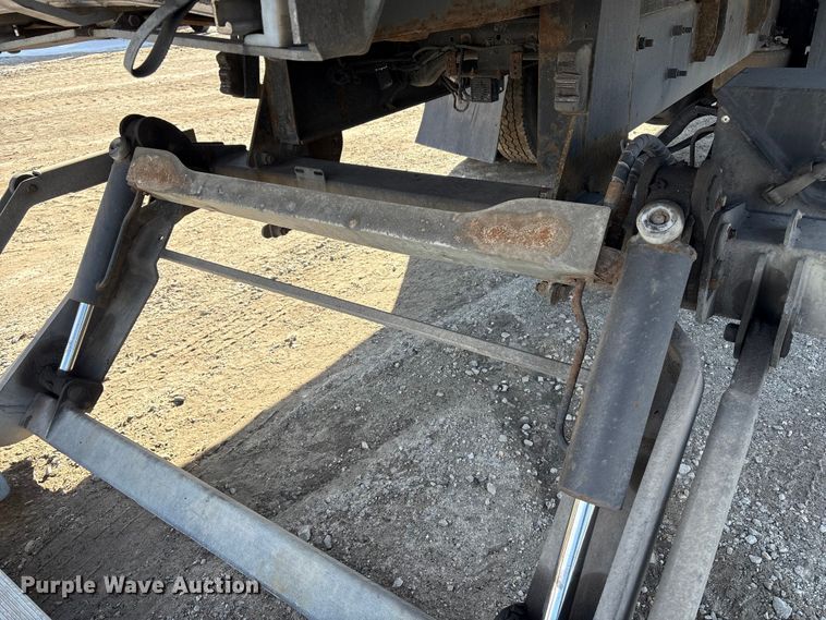 image for item YA1855 2018 Freightliner Business Class M2 box truck