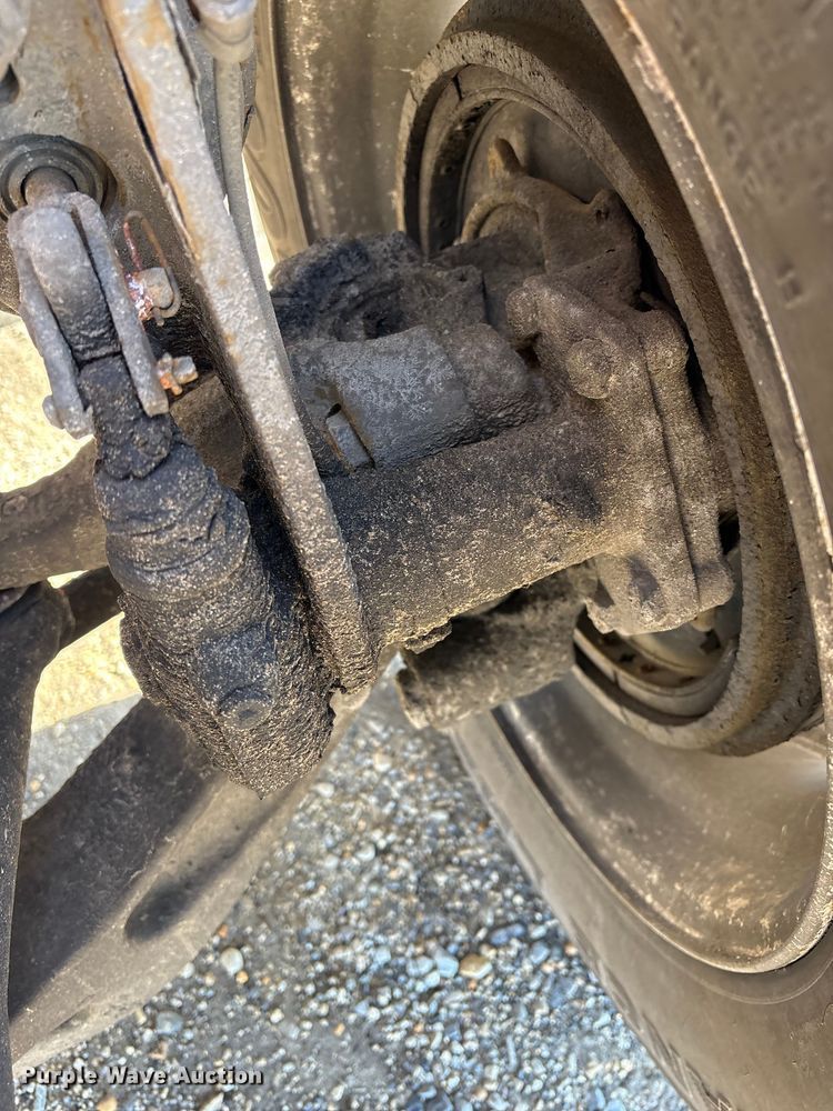 image for item YA1855 2018 Freightliner Business Class M2 box truck