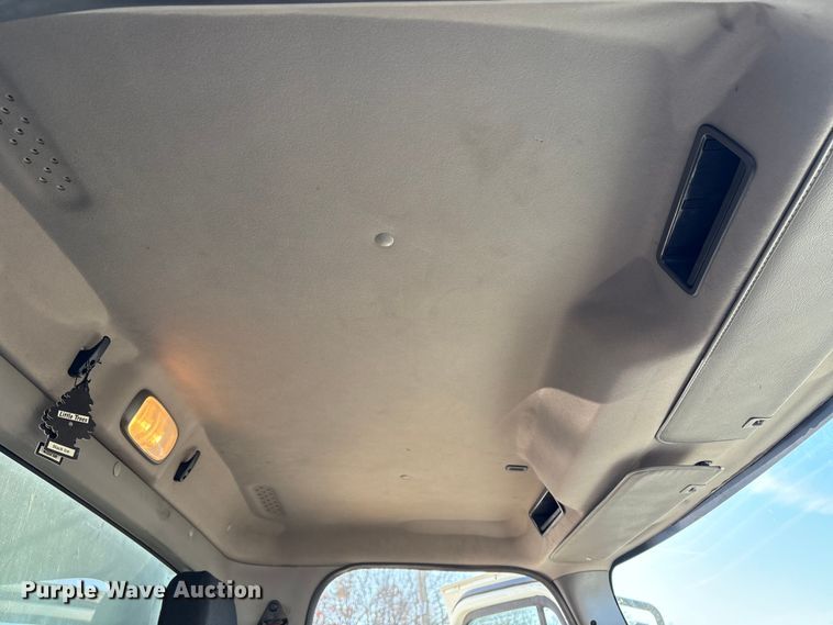 image for item YA1855 2018 Freightliner Business Class M2 box truck