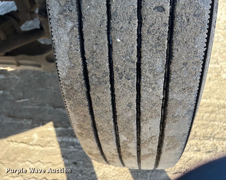 image for item YA1855 2018 Freightliner Business Class M2 box truck