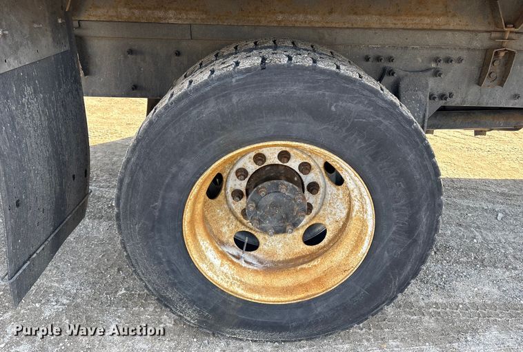 image for item YA1855 2018 Freightliner Business Class M2 box truck