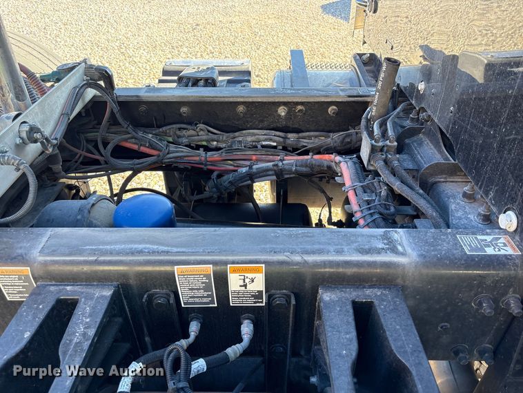 image for item YA1907 2025 Peterbilt 589 semi truck