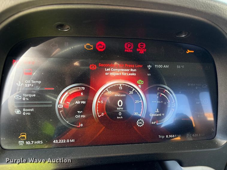 image for item YA1907 2025 Peterbilt 589 semi truck