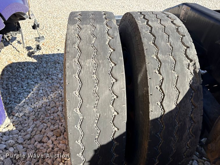 image for item YA1907 2025 Peterbilt 589 semi truck