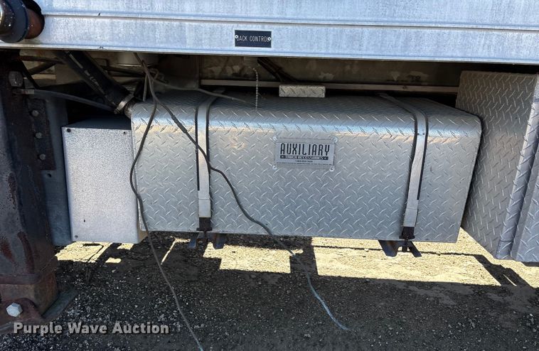 image for item YA1969 2002 GMC C7000 communications truck