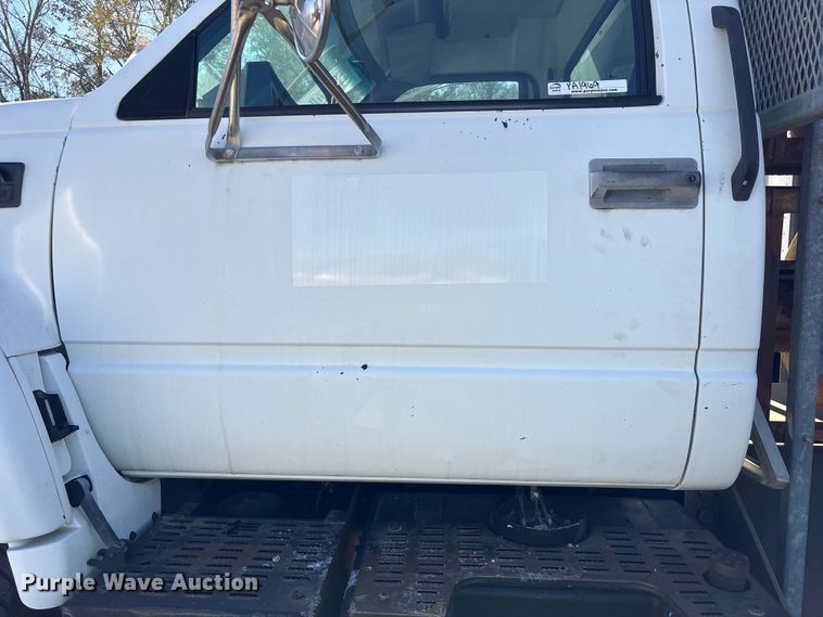 image for item YA1969 2002 GMC C7000 communications truck