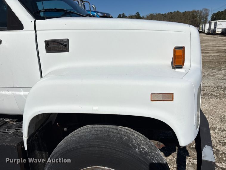 image for item YA1969 2002 GMC C7000 communications truck