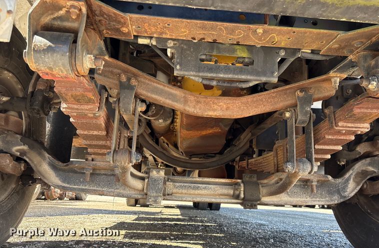 image for item YA1969 2002 GMC C7000 communications truck