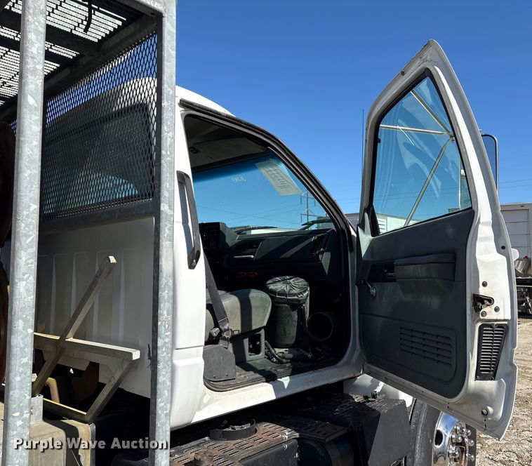 image for item YA1969 2002 GMC C7000 communications truck