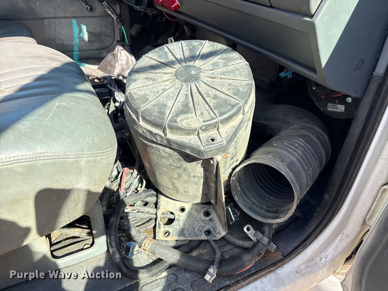 image for item YA1969 2002 GMC C7000 communications truck