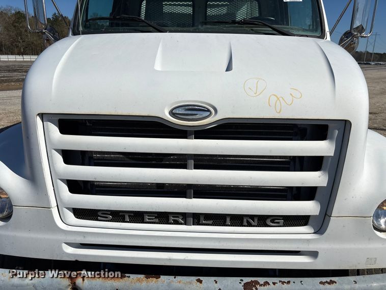 image for item YA1970 2001 Sterling L-Line communications truck