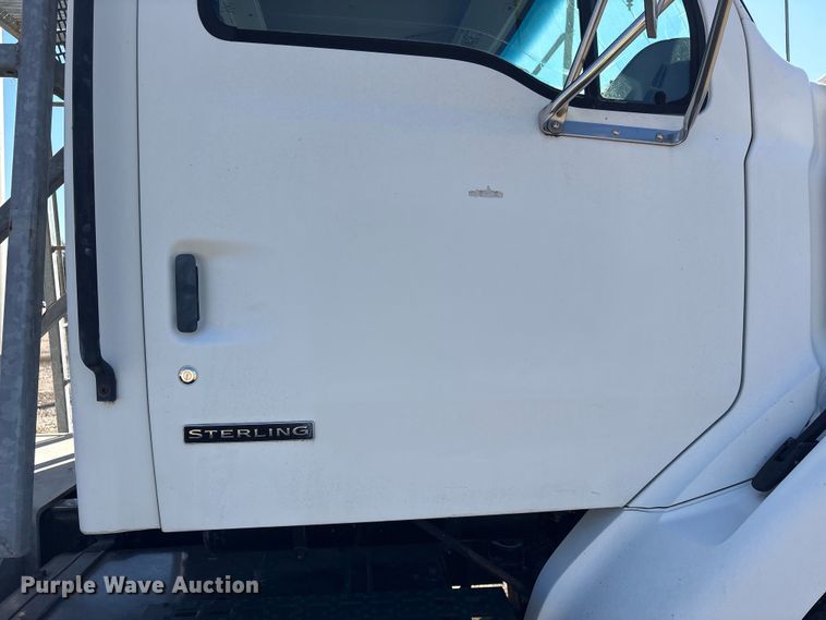 image for item YA1970 2001 Sterling L-Line communications truck