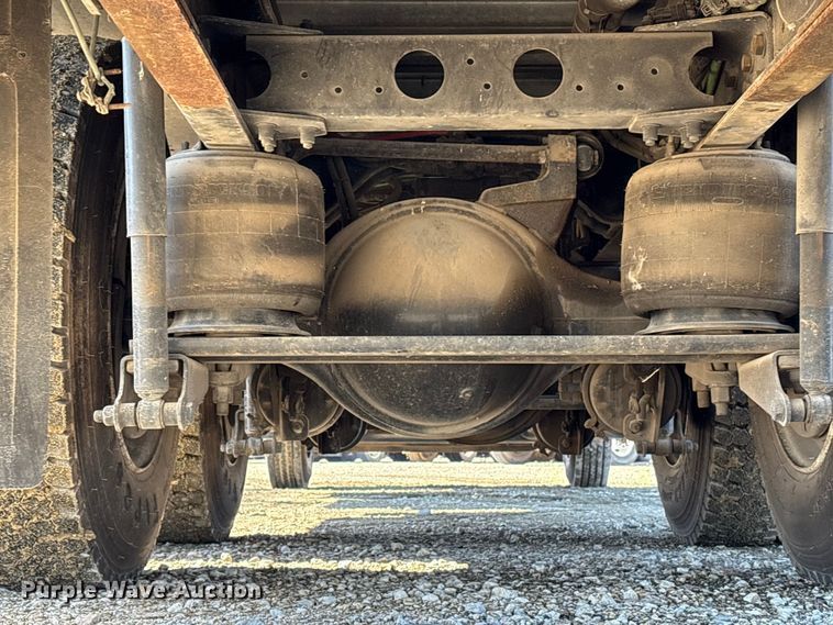 image for item YA1970 2001 Sterling L-Line communications truck