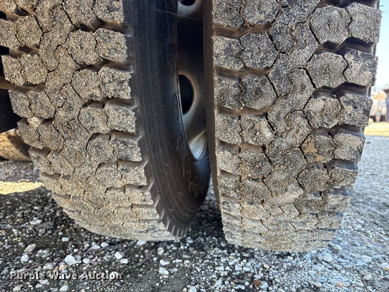 image for item YA1970 2001 Sterling L-Line communications truck