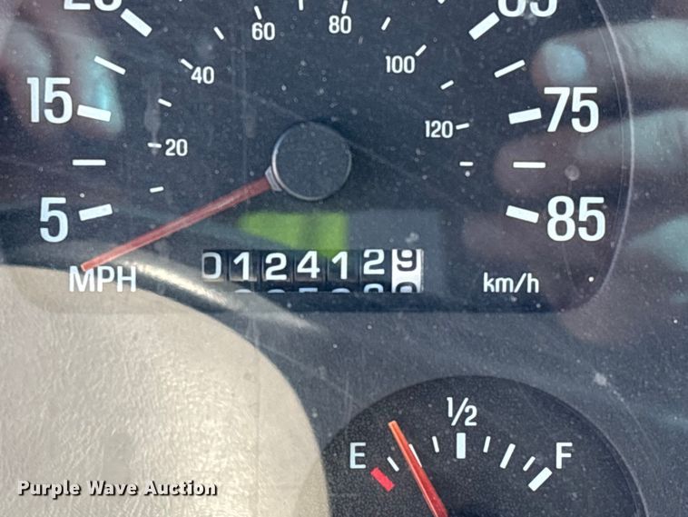 image for item YA1973 2001 Sterling L-Line communications truck