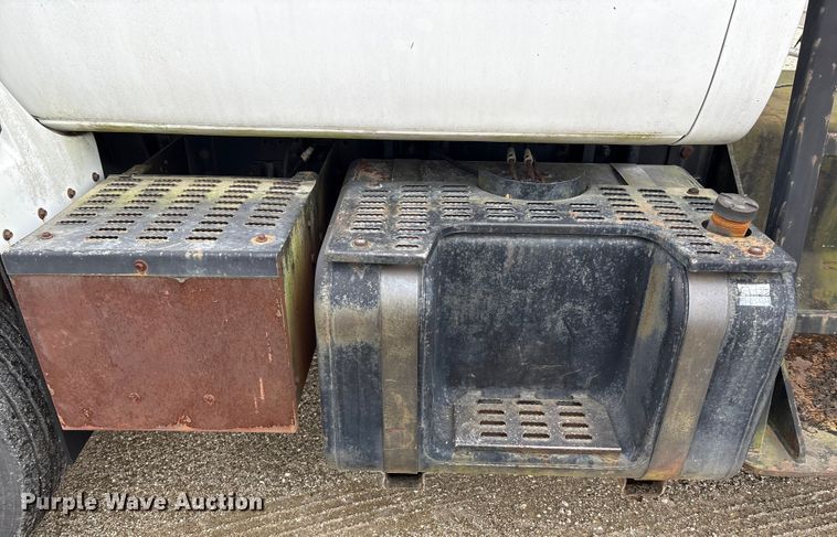 image for item YA1974 1998 GMC C7500 communications truck