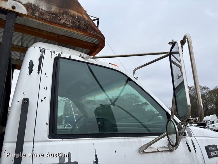 image for item YA1974 1998 GMC C7500 communications truck