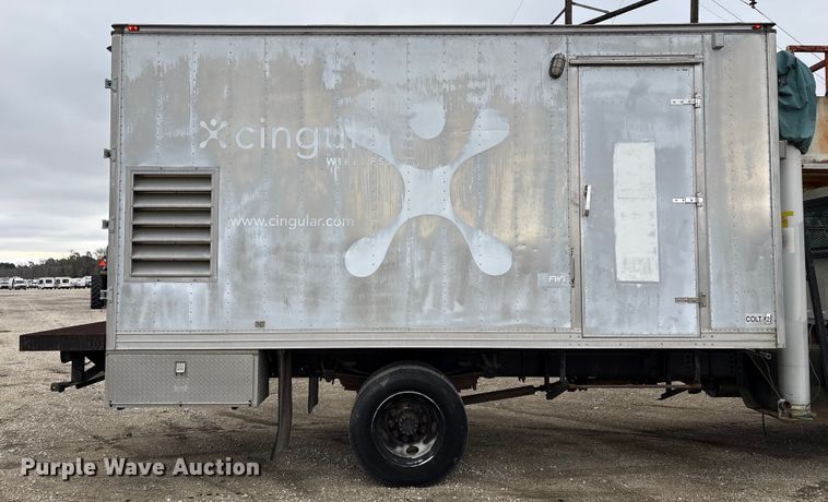 image for item YA1974 1998 GMC C7500 communications truck