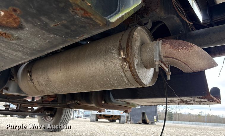 image for item YA1974 1998 GMC C7500 communications truck