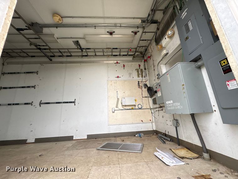 image for item YA1974 1998 GMC C7500 communications truck