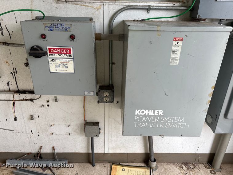 image for item YA1974 1998 GMC C7500 communications truck