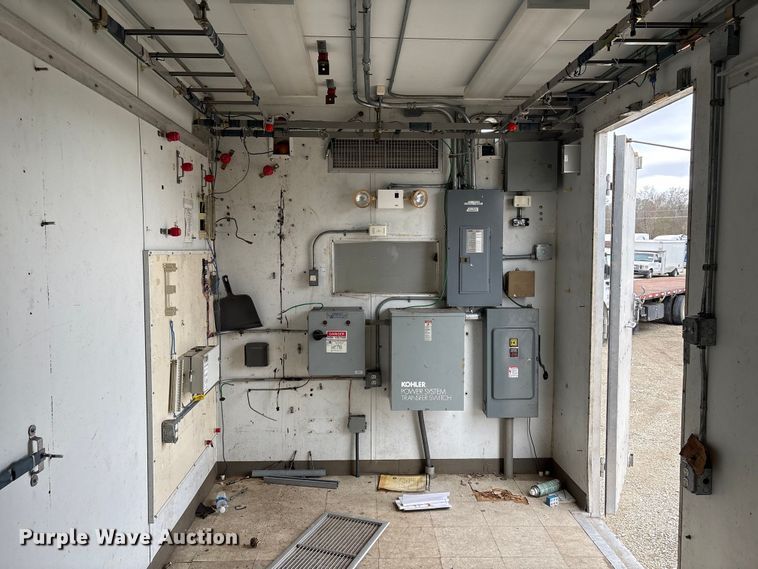 image for item YA1974 1998 GMC C7500 communications truck