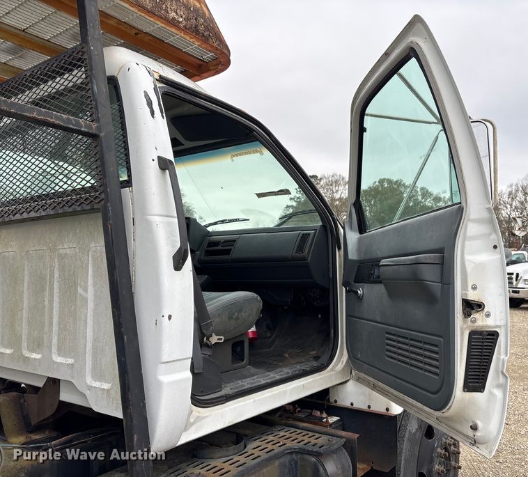 image for item YA1974 1998 GMC C7500 communications truck