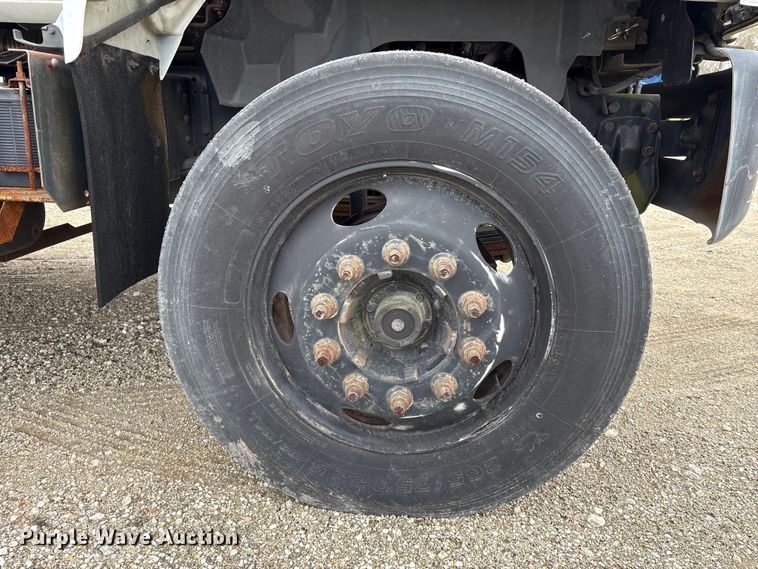 image for item YA1974 1998 GMC C7500 communications truck