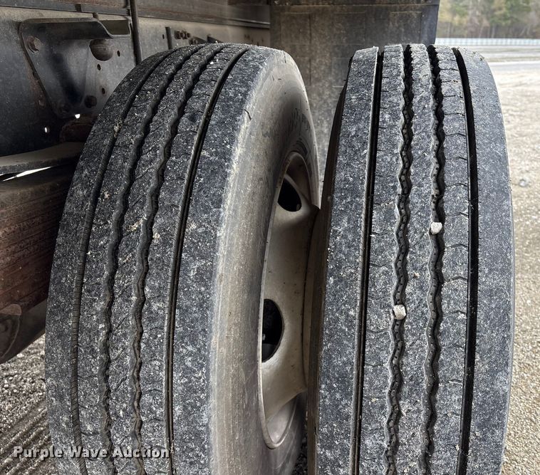 image for item YA1974 1998 GMC C7500 communications truck