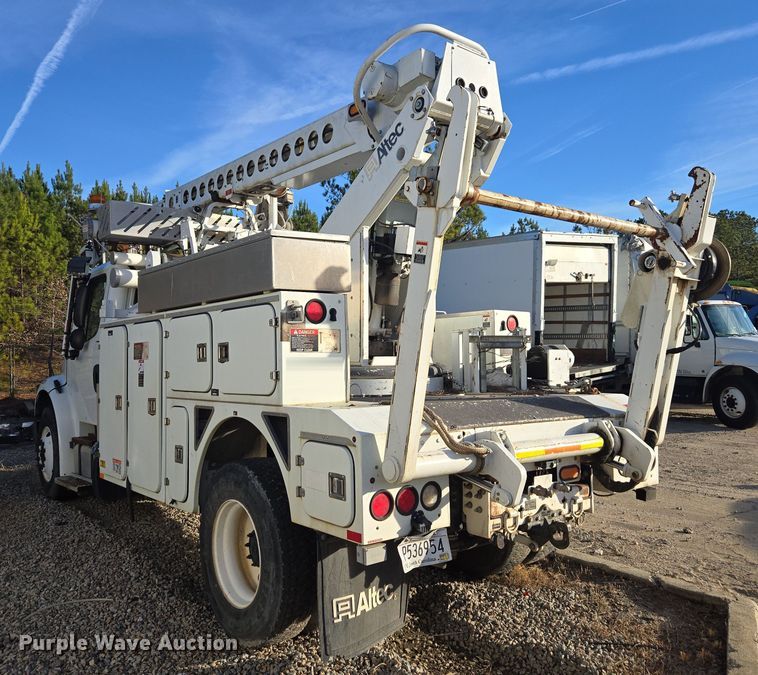 image for item YA1977 2014 Freightliner Business Class M2 cable placer bucket truck