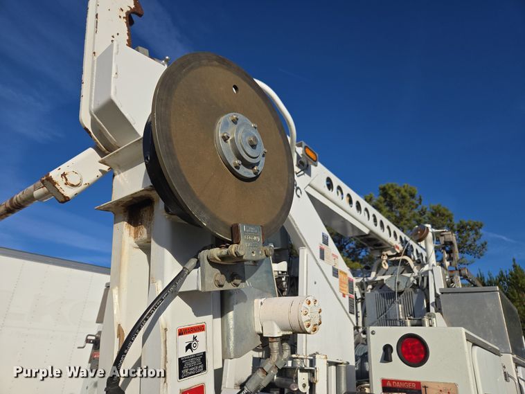 image for item YA1977 2014 Freightliner Business Class M2 cable placer bucket truck