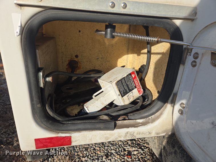 image for item YA1977 2014 Freightliner Business Class M2 cable placer bucket truck