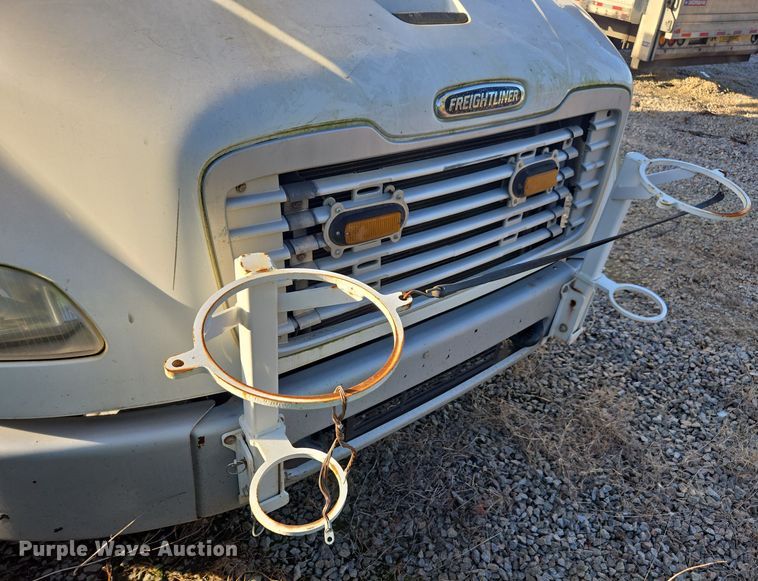 image for item YA1977 2014 Freightliner Business Class M2 cable placer bucket truck