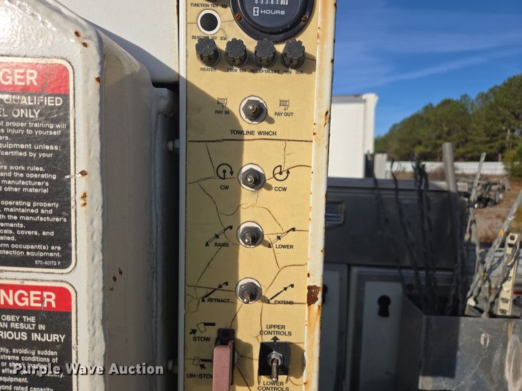 image for item YA1977 2014 Freightliner Business Class M2 cable placer bucket truck