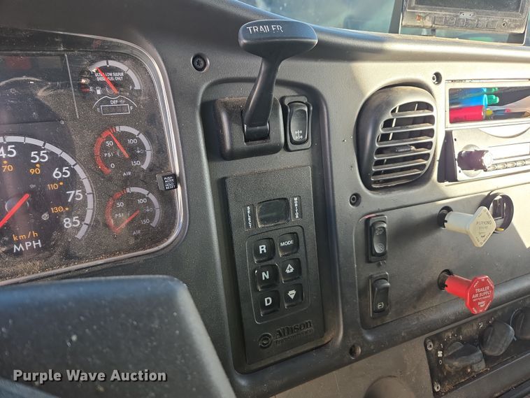 image for item YA1977 2014 Freightliner Business Class M2 cable placer bucket truck