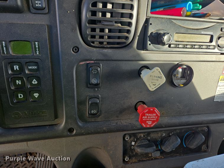 image for item YA1977 2014 Freightliner Business Class M2 cable placer bucket truck