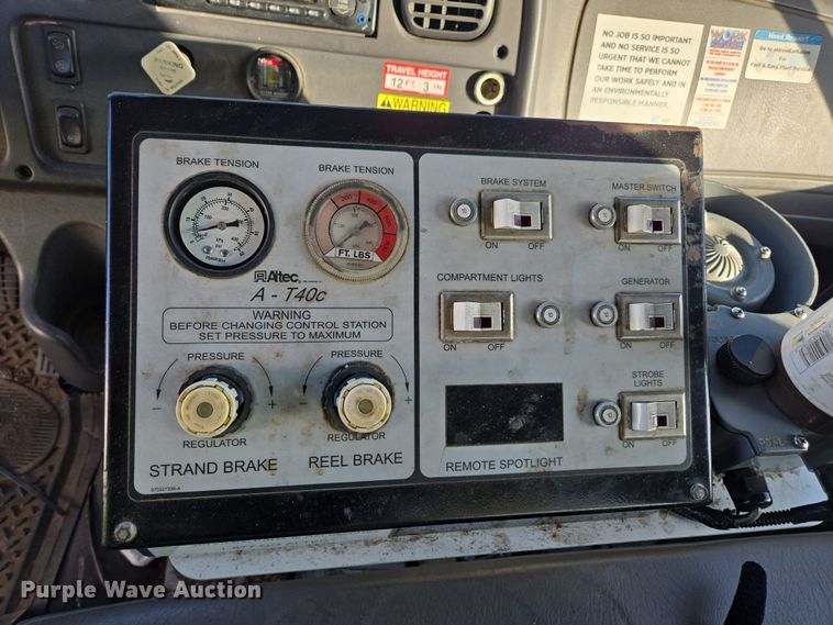 image for item YA1977 2014 Freightliner Business Class M2 cable placer bucket truck