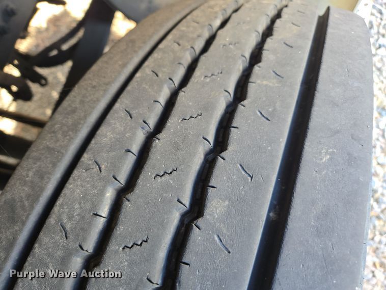 image for item YA1977 2014 Freightliner Business Class M2 cable placer bucket truck