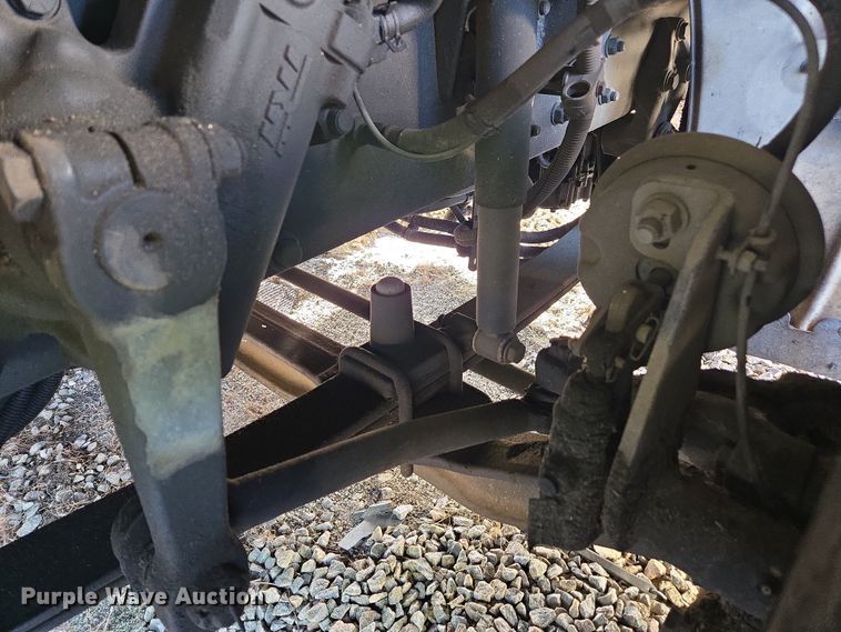 image for item YA1977 2014 Freightliner Business Class M2 cable placer bucket truck