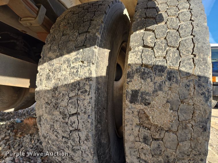 image for item YA1977 2014 Freightliner Business Class M2 cable placer bucket truck