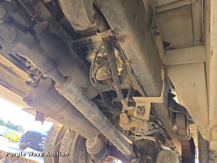 image for item YA1977 2014 Freightliner Business Class M2 cable placer bucket truck