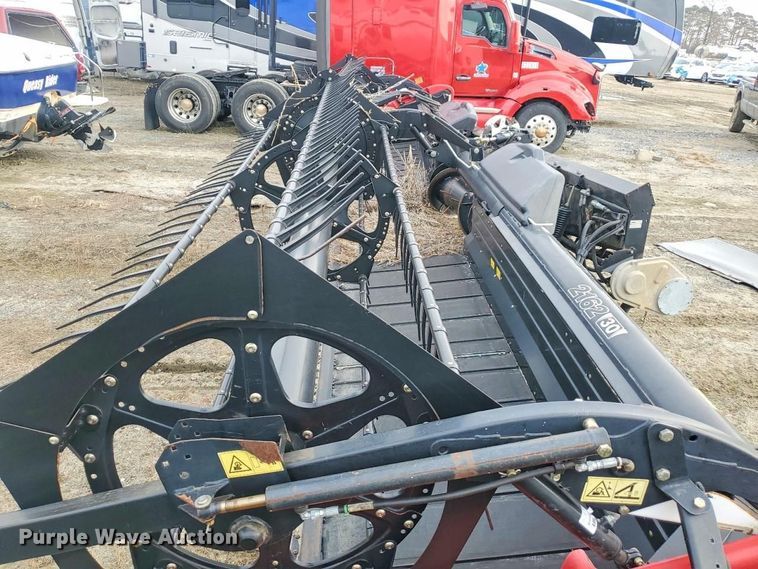image for item YA2159 2013 Case IH 2162 30MIO 2BE flex draper head