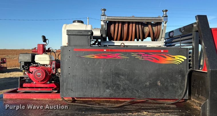 image for item DQ4219 Brush fire skid unit