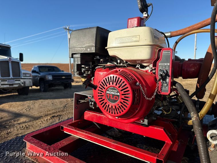 image for item DQ4219 Brush fire skid unit