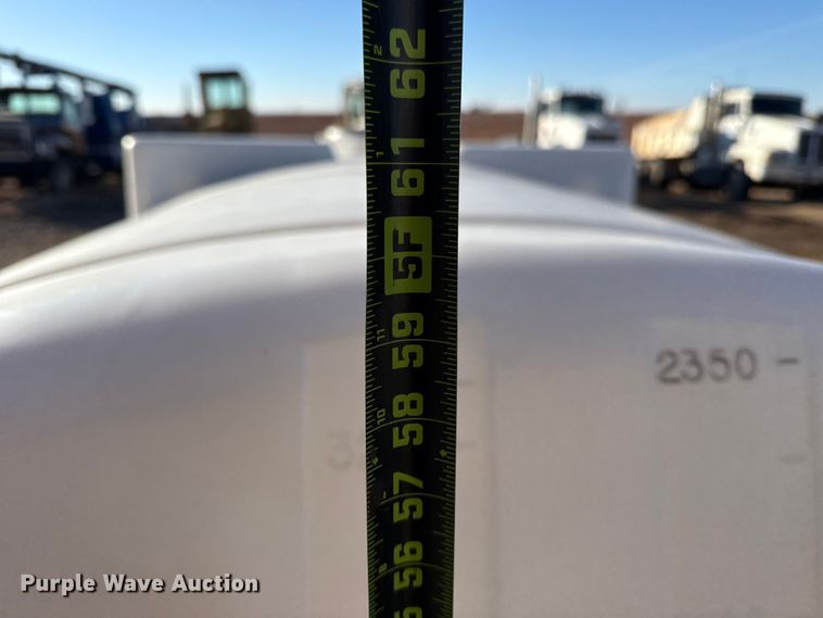 image for item DQ4220 Poly tank