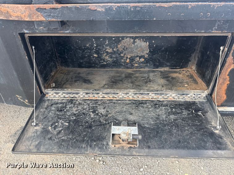 image for item DQ4222 2020 Ford F550 Ext. Cab flatbed truck