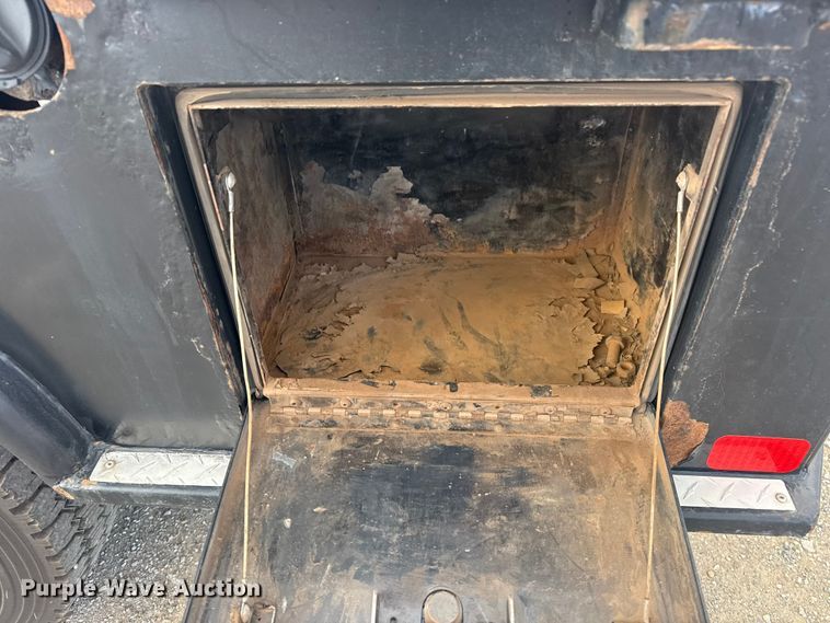 image for item DQ4222 2020 Ford F550 Ext. Cab flatbed truck