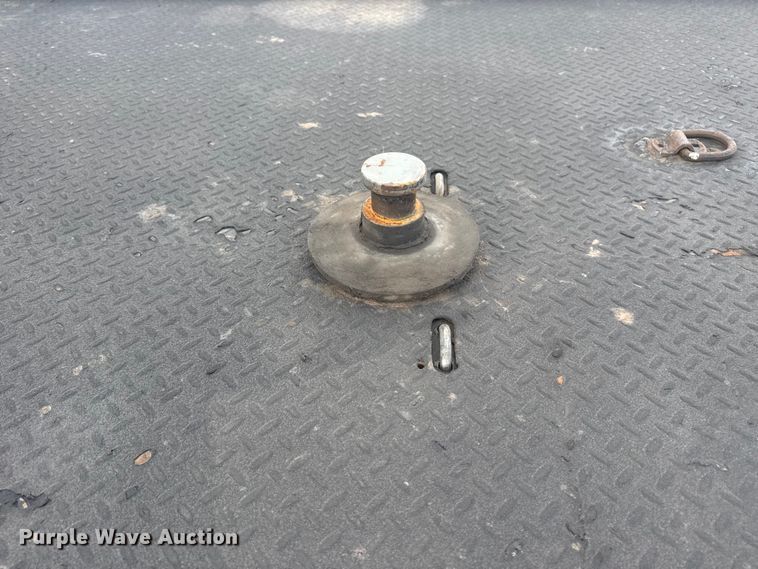 image for item DQ4222 2020 Ford F550 Ext. Cab flatbed truck